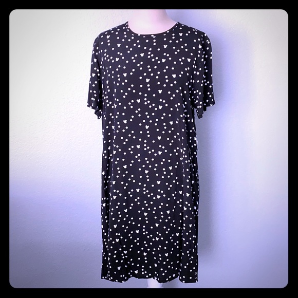 Disney Dresses & Skirts - Disney Club Minnie Black & White Dress Sz M - NWT